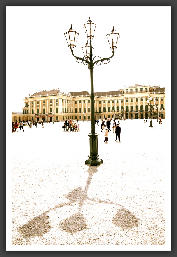 Laterne - Schönbrunn, Vienna, Austria