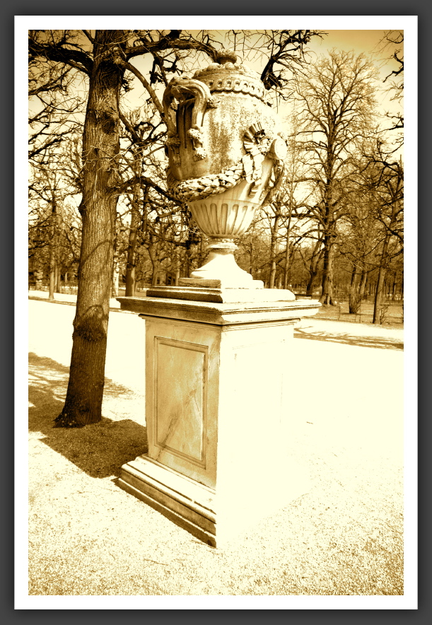 Urne - Schönbrunn, Vienna, Austria